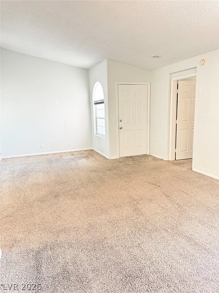 2 bed, 2.0 bath, 926 sqft, $1,495 — Photo 4