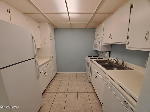 5th image of 2100 W Beach Dr APT B102