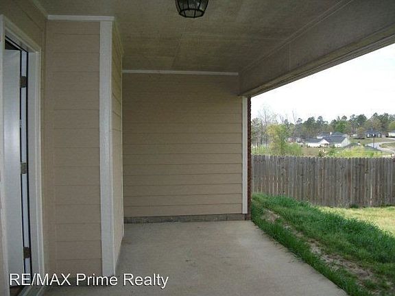 5th image of 318 Lee Road 2138