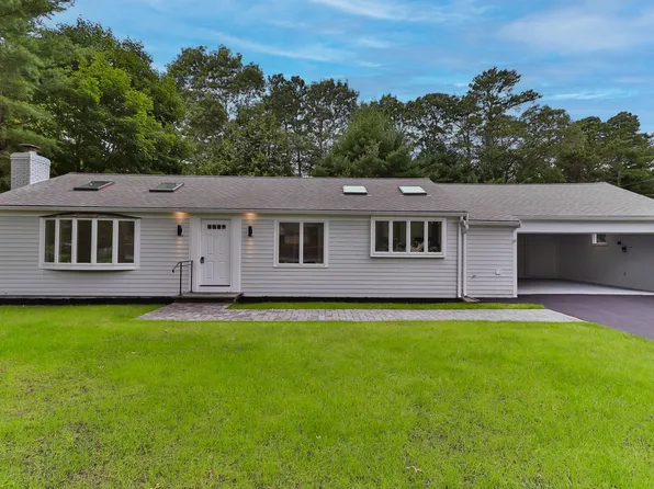7 Guildford Road, Centerville, MA 02632