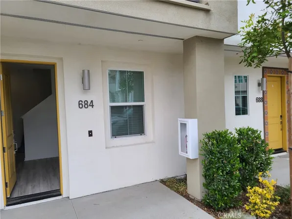 684 Cara Cara Ln, Covina, CA 91723