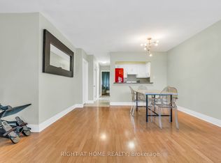 2886 Dufferin St FLOOR 2, Toronto, ON M6B 3S6