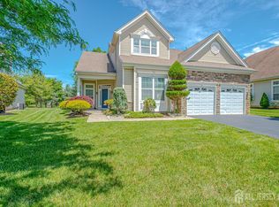 9 Monarch Rd, Monroe Township, NJ 08831
