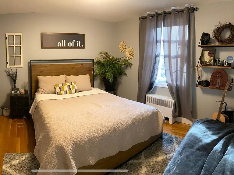 Front bedroom