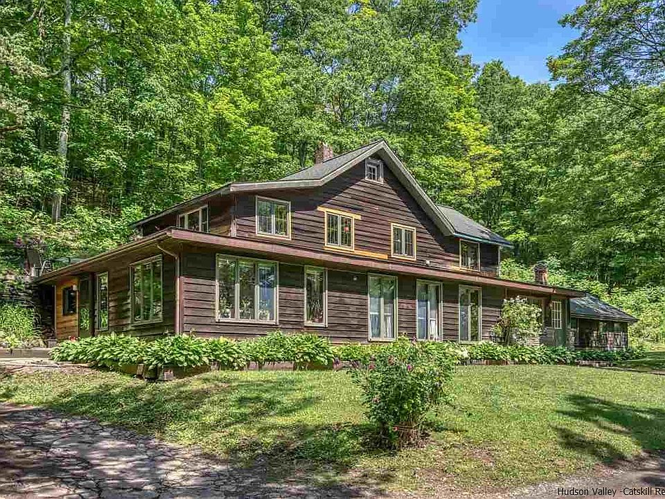 1st image of 42 Otis Dr