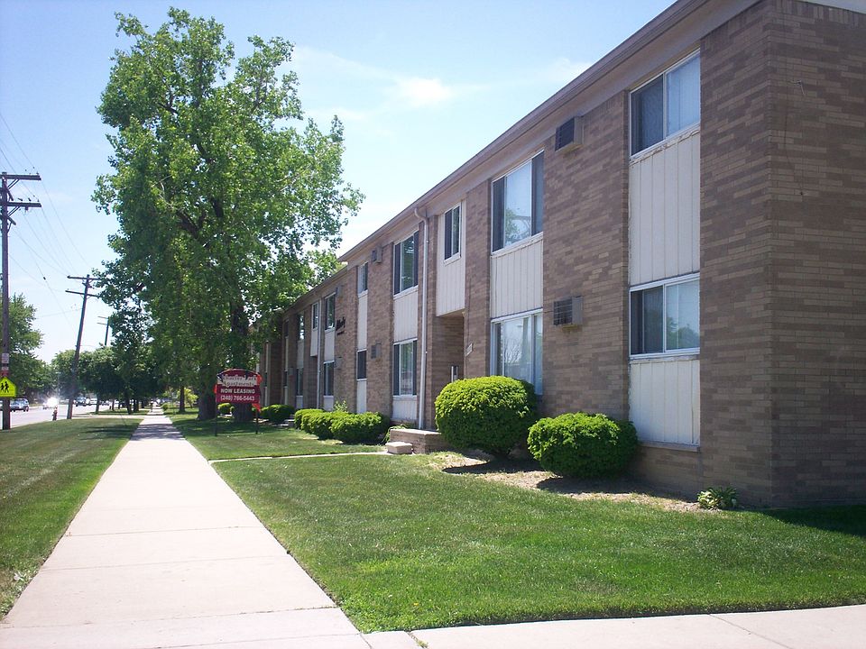 1st image of 12219 Schaefer Hwy #24