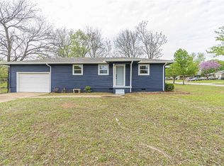 317 S Jackson Ave, Blanchard, OK 73010