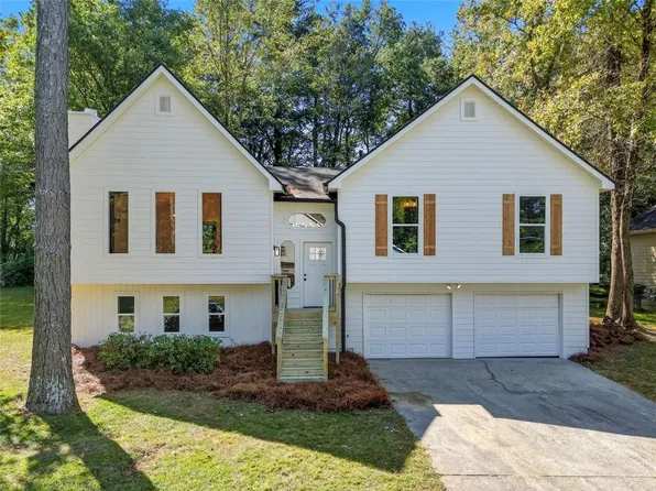 1065 Stoney Creek Ln, Austell, GA 30168