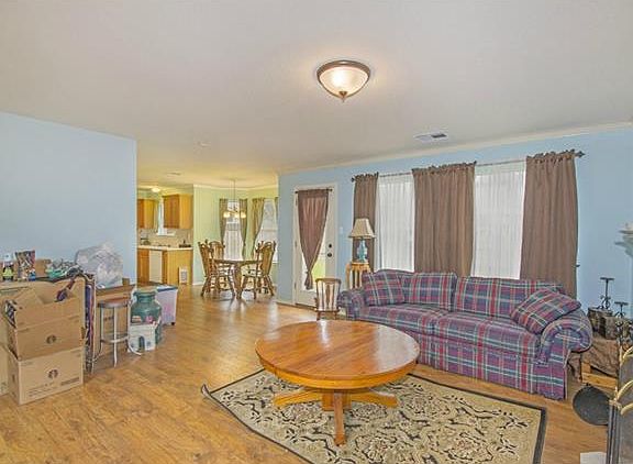 5th image of 17500 Tobermory Dr