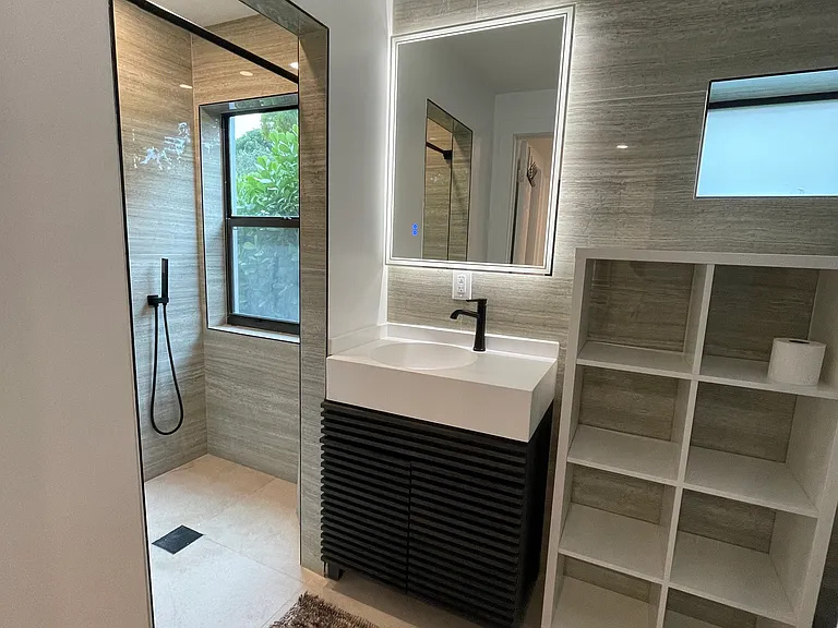 1215 E Broward Blvd #4 — Photo 9