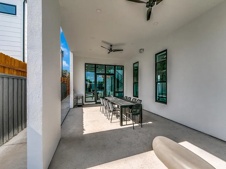 4434 Bonham St — Photo 29