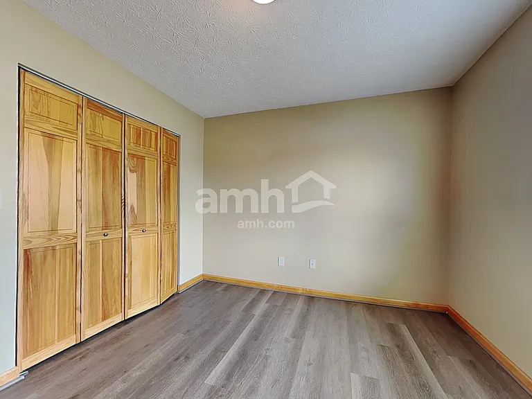 715 Justin Ct — Photo 14