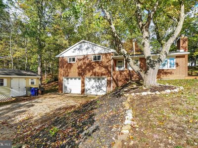 2872 Seitzville Rd, Seven Valleys, PA, 17360