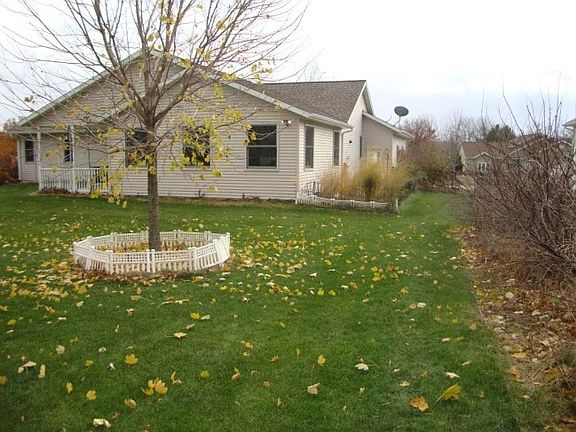 4th image of 308 S Atwood Ln
