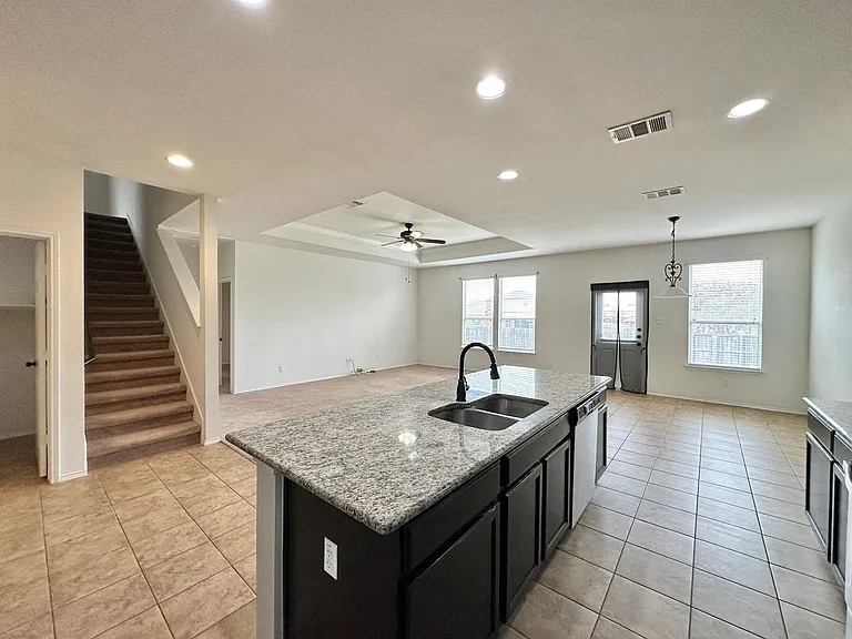 5304 Capricorn Loop — Photo 13