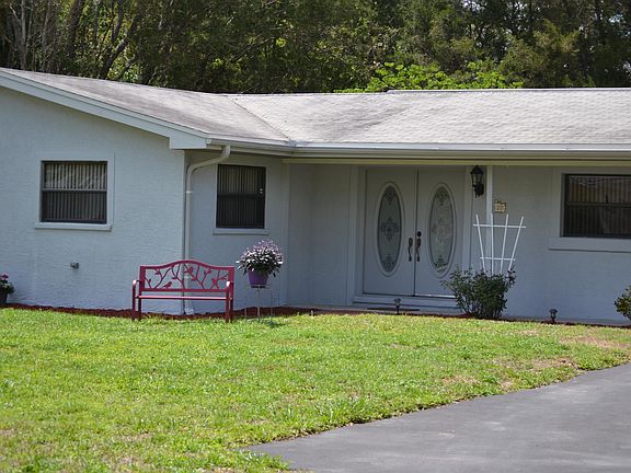 2nd image of 6127 Fairway Dr