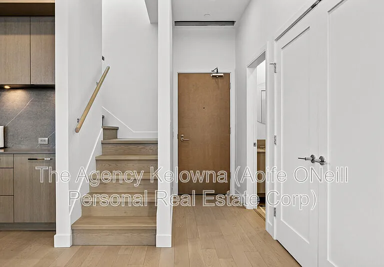 3389 Lakeshore Rd #603 — Photo 3