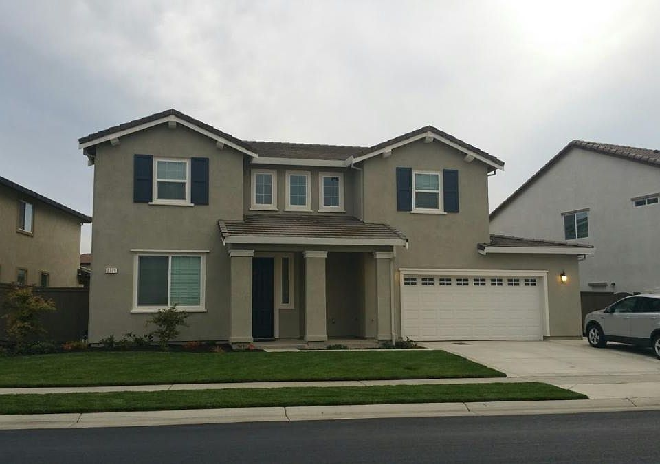 Nice wide, spacious lot