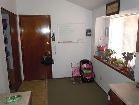 4th image of 4700 Maureen Cir