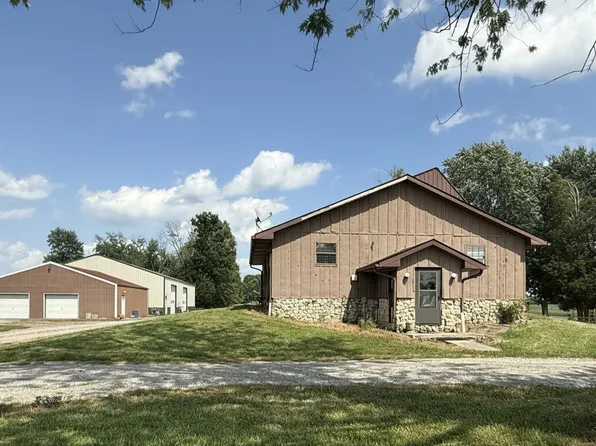 8467 S County Road 825 E, Plainfield, IN 46168