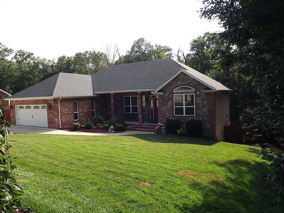 1st image of 10 Granton Ln