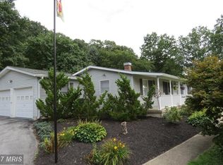 7943 Dollyhyde Rd, Mount Airy, MD 21771