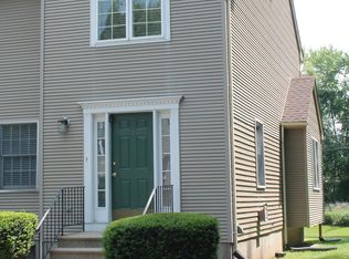 176 Atwater St APT 7, Plantsville, CT 06479