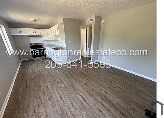 3rd image of 908 4th Ave W APT 4