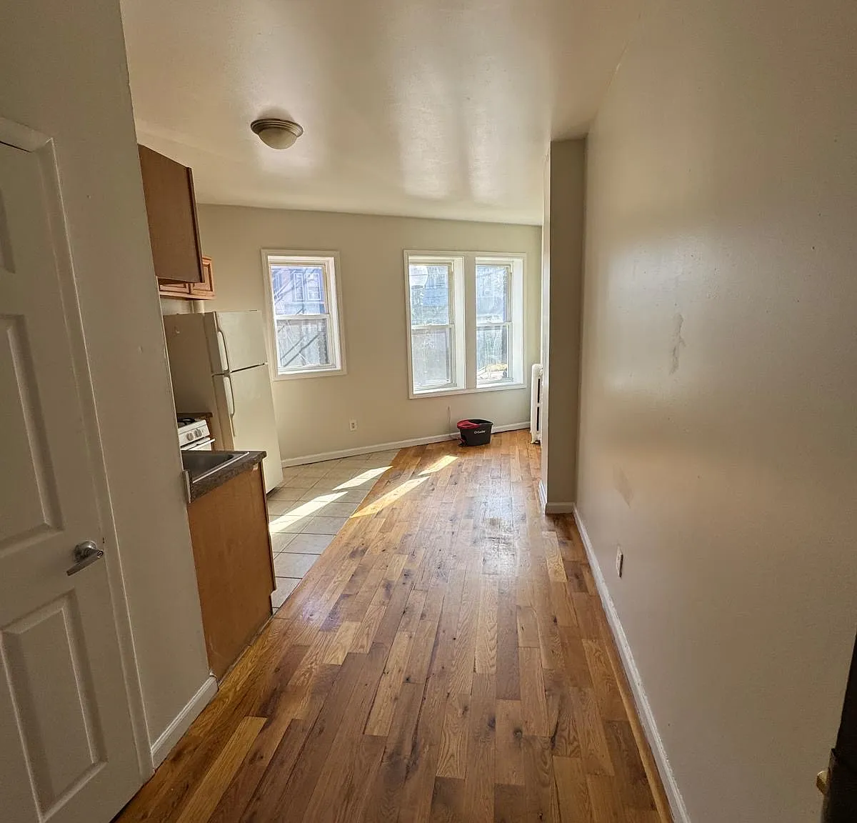2 bed, 825 sqft, $1,900 — Photo 4