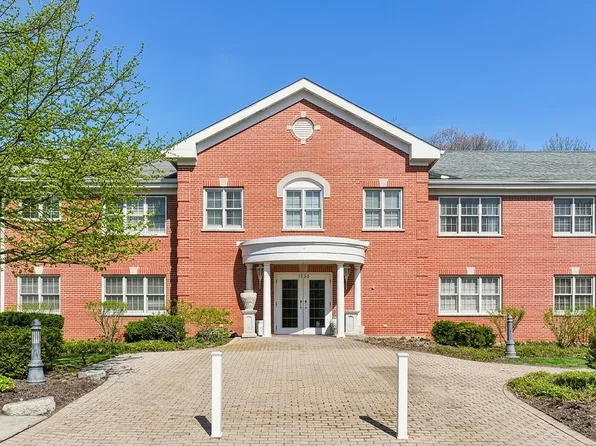1234 Depot St Unit 105, Glenview, IL 60025