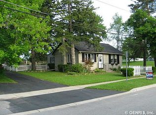 45 Spring St, Livonia, NY 14487