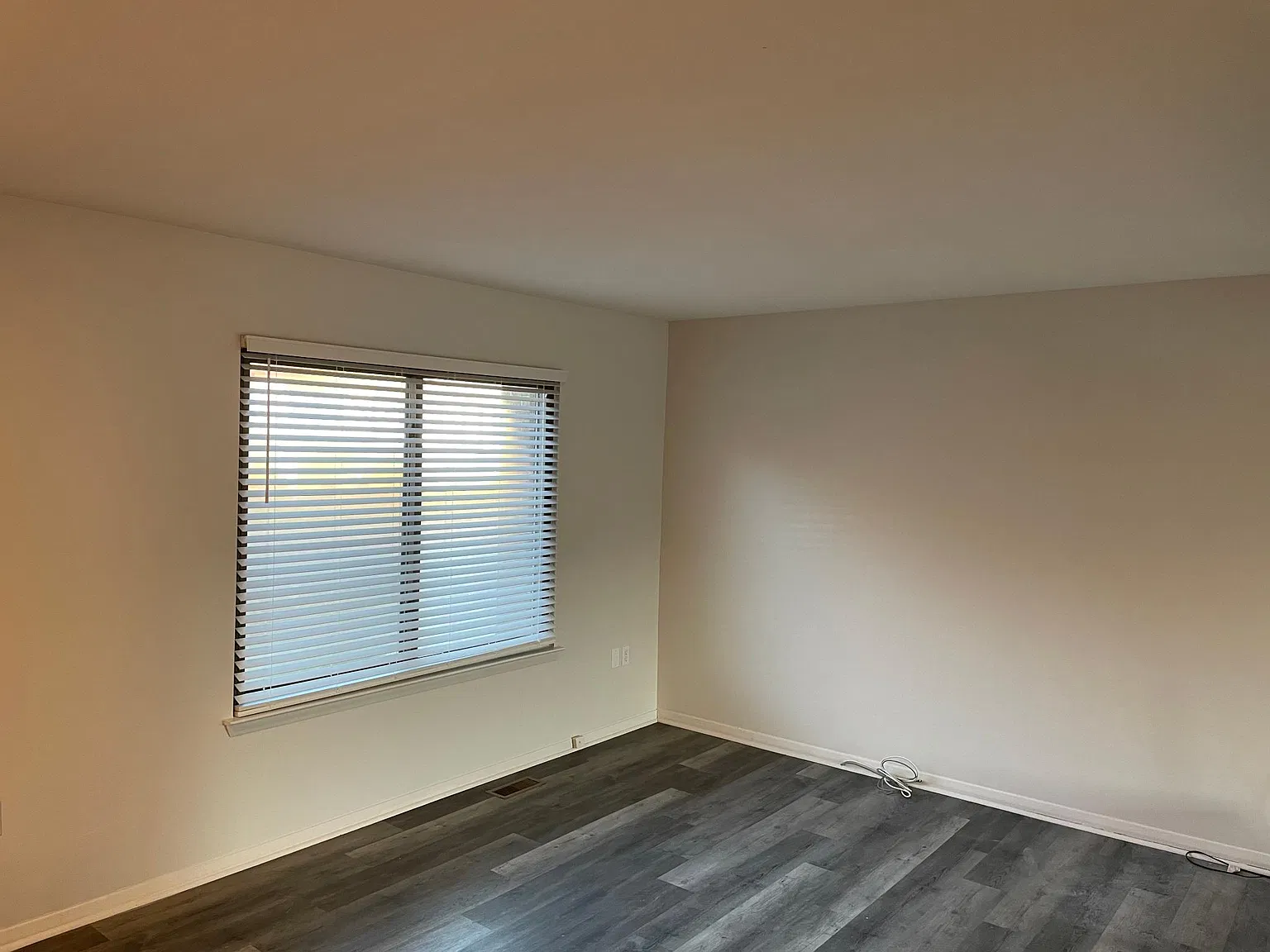 3 bed, 1610 sqft, $2,400 — Photo 3