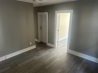 32 Prince St #1, Salem, MA 01970