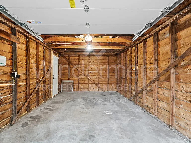 5723 N Milton St — Photo 21