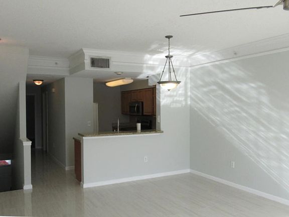 2nd image of 2044 Alta Meadows Ln APT 1808