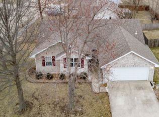 1901 Mayberry Dr, Columbia, MO 65202
