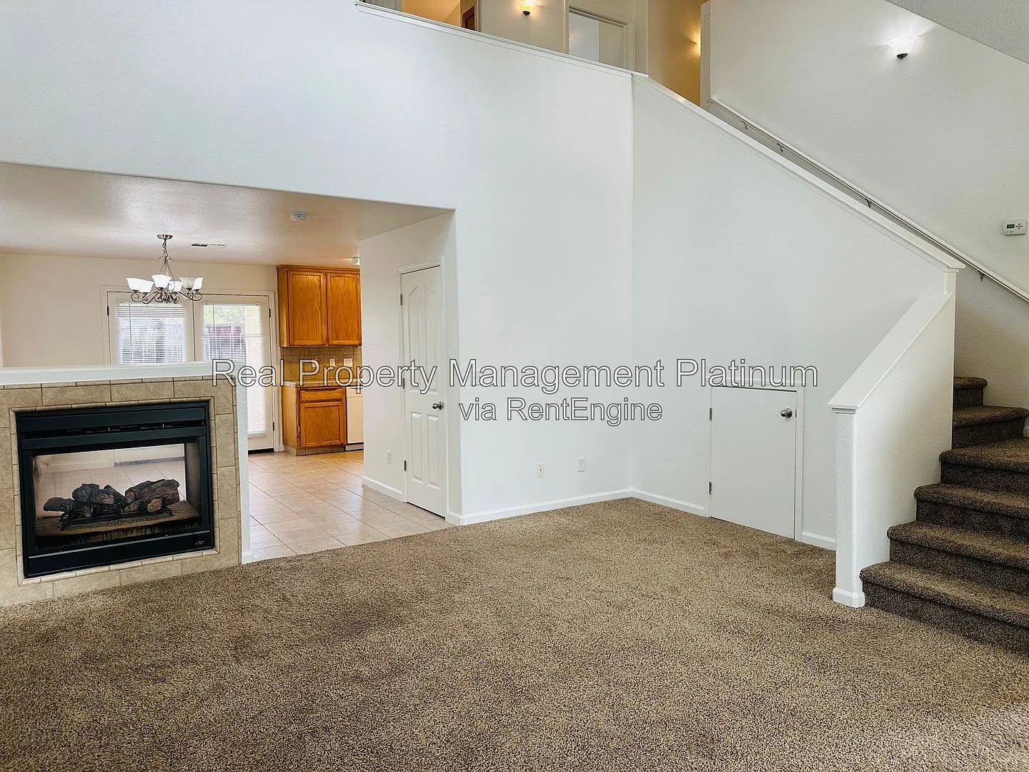 3 bed, 2.5 bath, 1547 sqft, $2,249 — Photo 4
