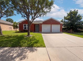 7103 Baybridge Dr, Arlington, TX 76002