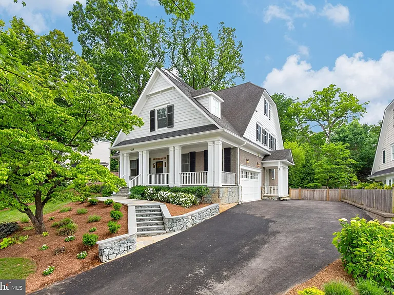 5718 Huntington Pkwy — Photo 9
