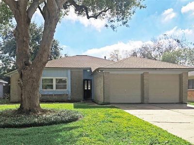 418 Capehill Dr, Webster, TX, 77598