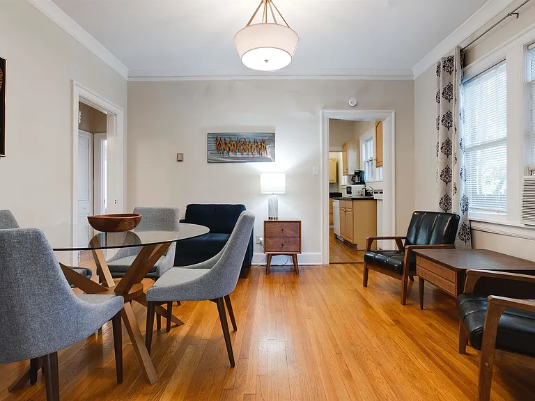 669 S Mansfield St #1 — Photo 8