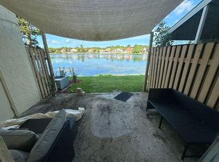 2849 S Belmont Ln, Cooper City, FL 33026