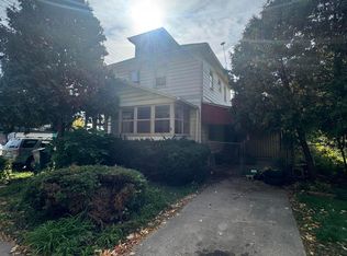 117 Smith Ave, Lansing, MI 48910