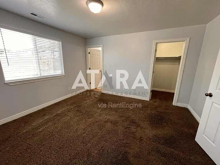 2473 W 5400 S — Photo 23