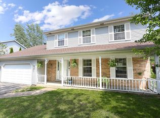 62 Timberline Dr, Lemont, IL 60439