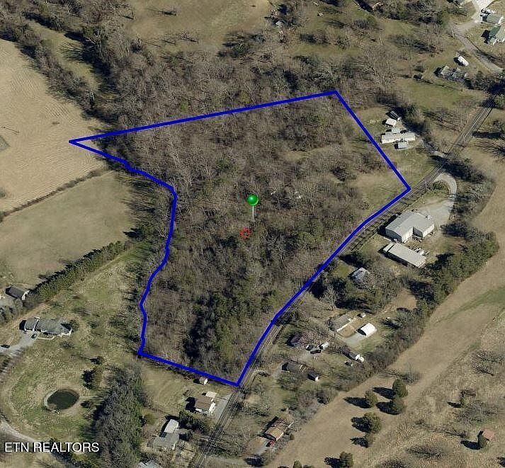 1st image of 2661 Tuckaleechee Pike