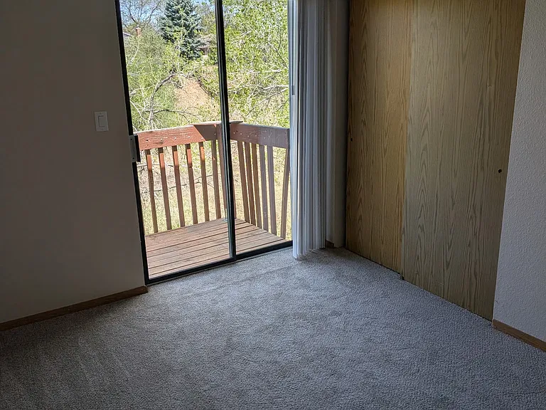139 S Zang Way — Photo 6