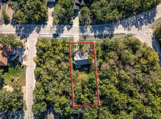 376 Kays Point Rd, Lake Ozark, MO 65049