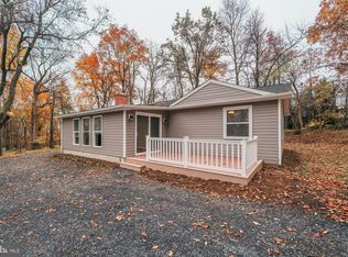 868 Luchase Rd, Linden, VA 22642