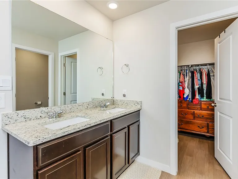 1905 Osbert Nelly Dr — Photo 20
